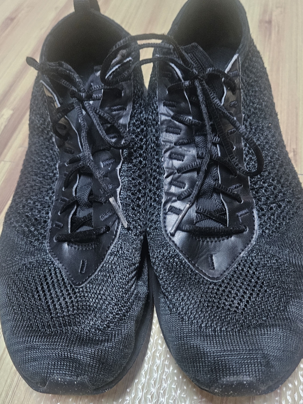Nike Air Max Flyknit Racer Triple Black Mens Size 11